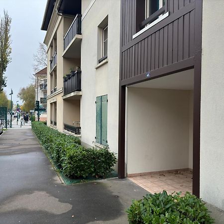 Appartement au calme, équipé proche de Disneyland Serris Extérieur photo
